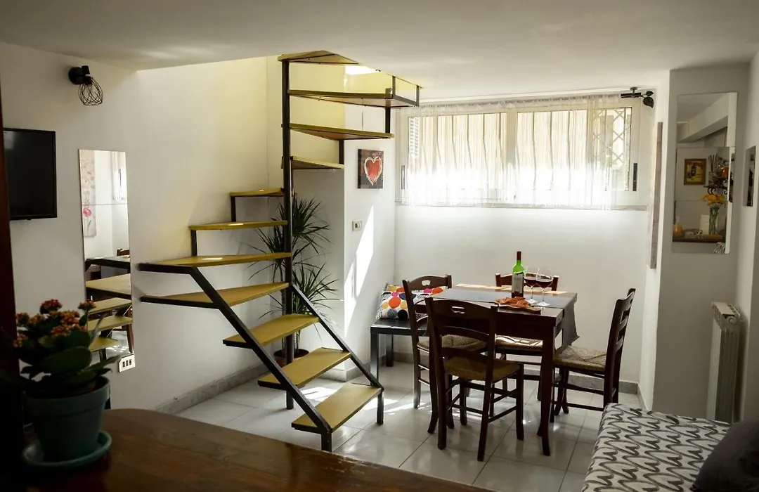 Casina Trastevere-1